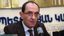 Yerevan cannot make a decision on the status of Nagorno-Karabakh, Shavarsh Kocharyan says