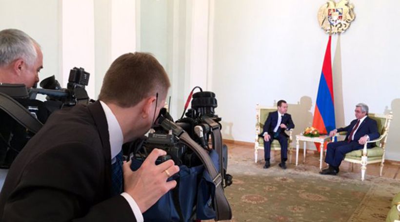 Մեկնարկել է Սարգսյան-Մեդվեդև հանդիպումը