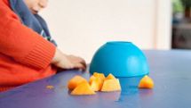 Nutritionist insists a toddler's mealtime behavior is the most effective way to diet