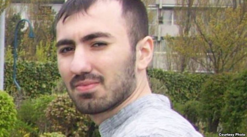 В Азербайджане угрожают родственникам оппозиционного блогера и требуют прекратить «позорить президента»