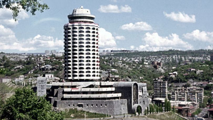 Sand mine to operate in the place of the demolished Yerevan Youth Palace