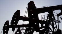 World oil prices rise