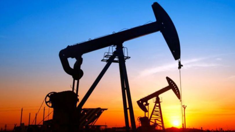 World oil prices begin to fall