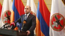 Армен Ашотян: Взаимные уступки не могут ставить под вопрос право народа НКР на самоопределение