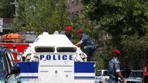 NSS: Gunmen refuse to free hostages, lay down weapons and surrender