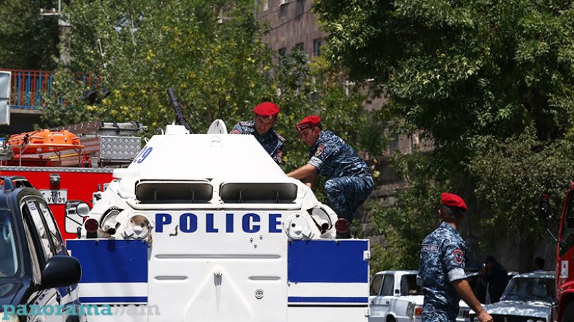 NSS: Gunmen refuse to free hostages, lay down weapons and surrender