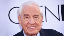 В США от пневмонии скончался режиссер «Красотки» Гарри Маршалл