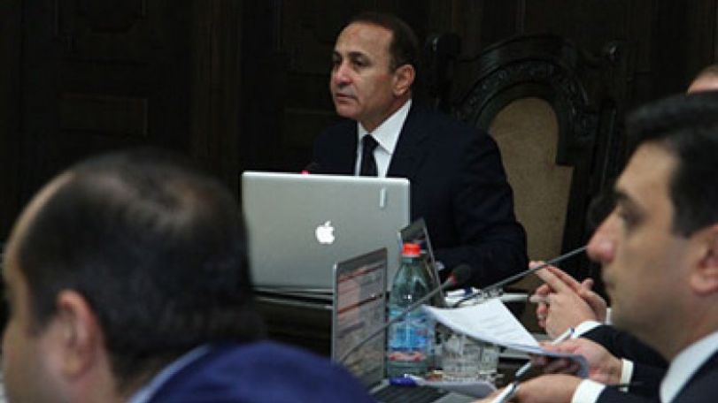 Armenian PM instructs to limit tax audits of domestic manufacturers
