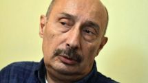 Азербайджан не хочет решать вопрос дипломатическим путем, доказательство тому –  инцидент с вертолетом. Мнения политологов