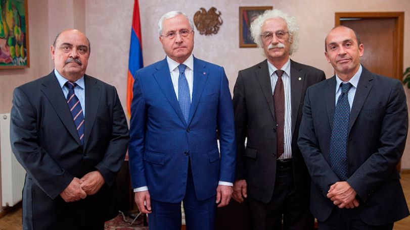 Սառնատարոն. Իտալացի գործարարների համար  հետաքրքրական կարող են լինել գինեգործությունը և պանրագործությունը