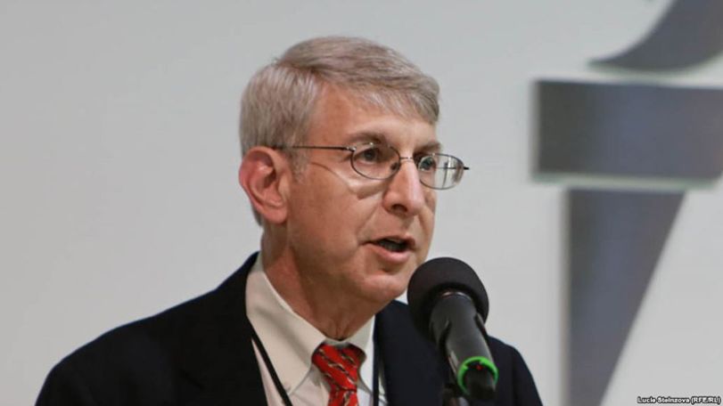 Thomas Kent strongly condemned attack on Radio Liberty journalists