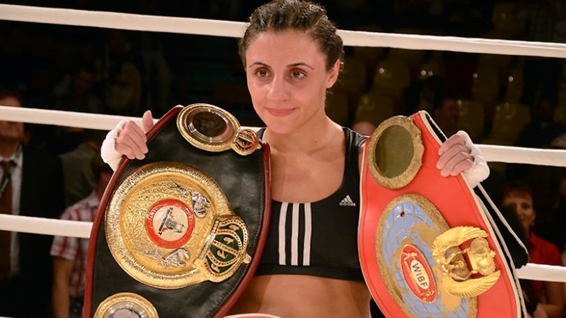 Syuzi Kentikyan defends WBA World Champion title