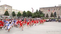 Mass cross race at Stepanakert Renaissance square