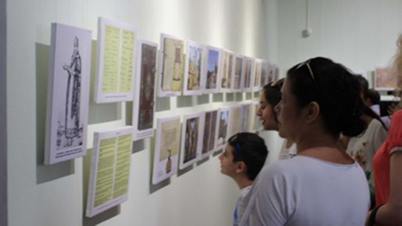 В Херсоне открылась выставка, посвященная 400-летию армянского книгопечатания в Украине