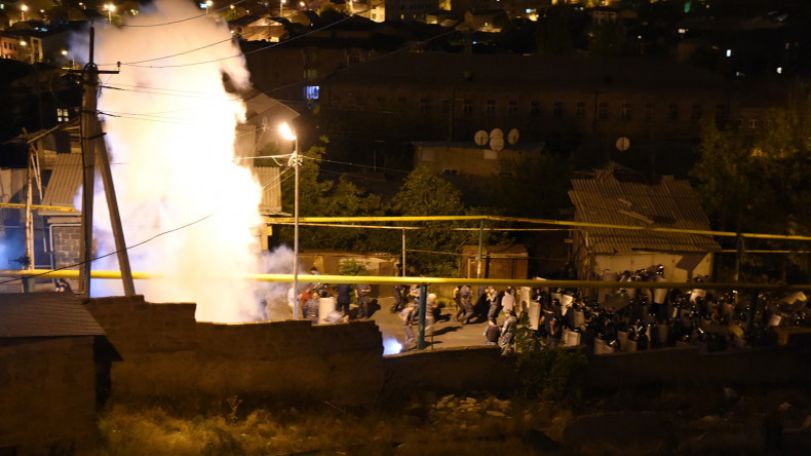 IDC: Journalists subjected to violence at Khorenatsi str. targeted by police