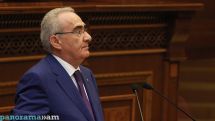 ԱԺ նախագահը շնորհավորել է լրագրողներին