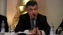 Кризис в Азербайджане: Жители вынуждены покупать втридорога некачественные школьные товары