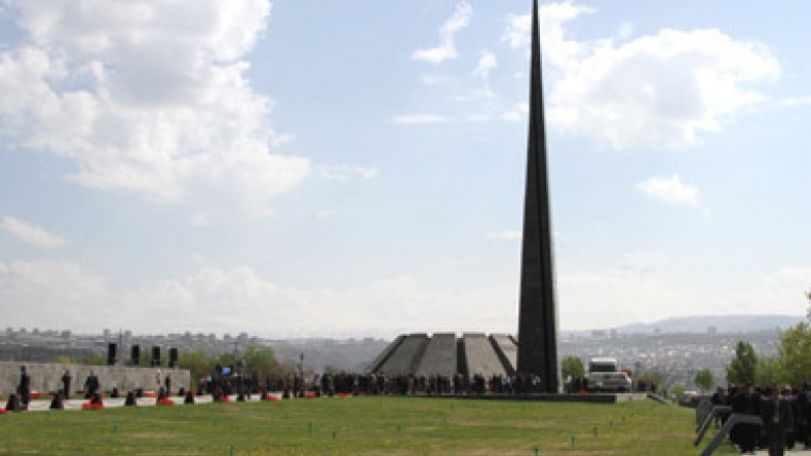 “Armenian Genocide: Frontpage Coverage in the World Press” exhibition opens in Tehran