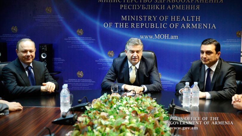 Վարչապետը մեծ հույսեր է կապում առողջապահության ոլորտի մասնագետների հետ
