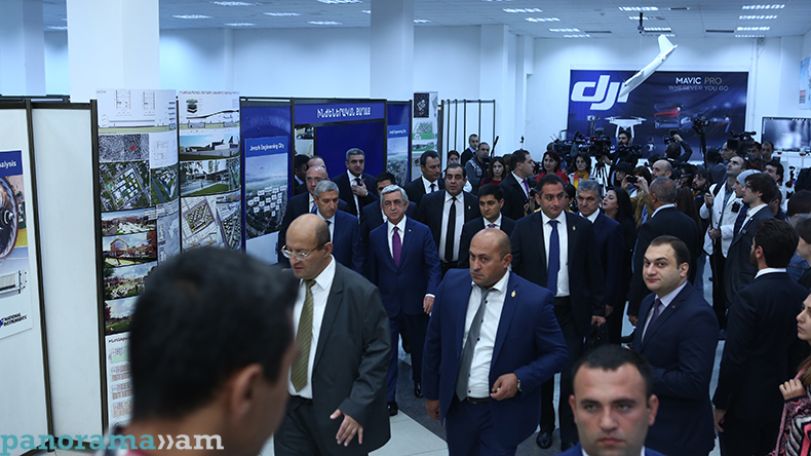 Considerable progress in defense industry observed, Davit Pakhchanyan says