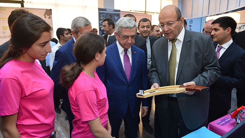 RA President visits DigiTech Expo-2016