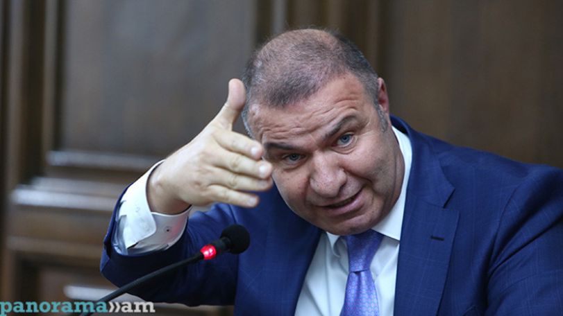 Оппозиционный депутат Микаел Мелкумян верит в анонсированную премьером Армении Кареном Карапетяном борьбу с монополиями