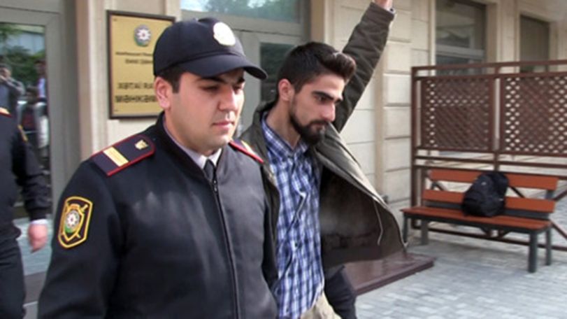 Azerbaijan: Ten years imprisonment for activist for painting on monument to Heydar Aliyev