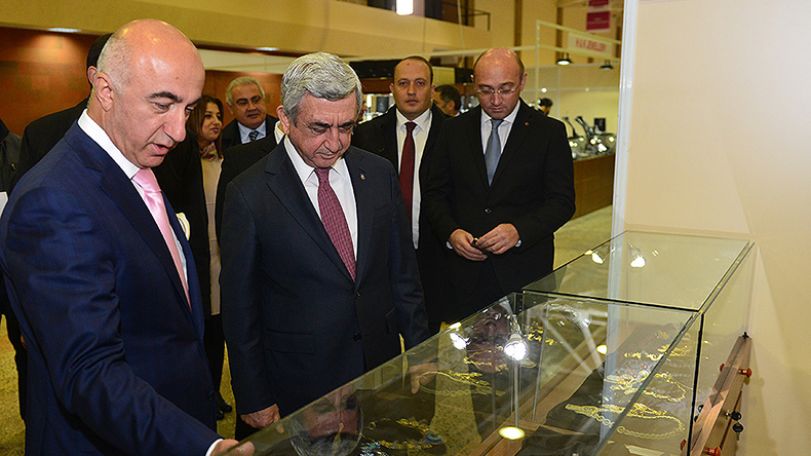 Президент Армении посетил ювелирную выставку Yerevan Show и присутствовал на открытии нового торгового центра