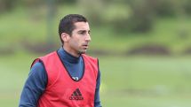 Henrikh Mkhitaryan trains on his own