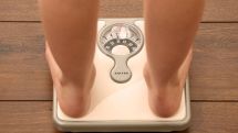 Childhood obesity linked to irregular sleep and skipping breakfast