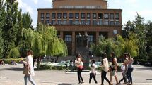 Сегодня отмечается Международный день студентов