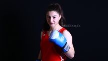 Boxer Anush Grigoryan loses because of referee's inequity