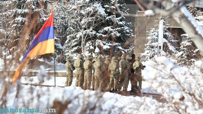 Минобороны НКР: ВС Азербайджана ночью произвели в направлении армянских позиций свыше 2400 выстрелов