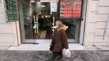 Виновником долларового дефицита в Азербайджане является целая армия задолжавшихся чиновников из Межбанка, МНБ и Минсвязи