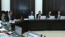 Премьер Армении Карен Карапетян поручил Минздраву передать управление областными больницами менеджерам из Еревана