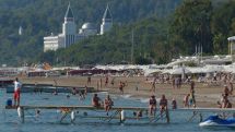 Число посетивших Турцию в октябре туристов на 25,8% ниже, чем год назад