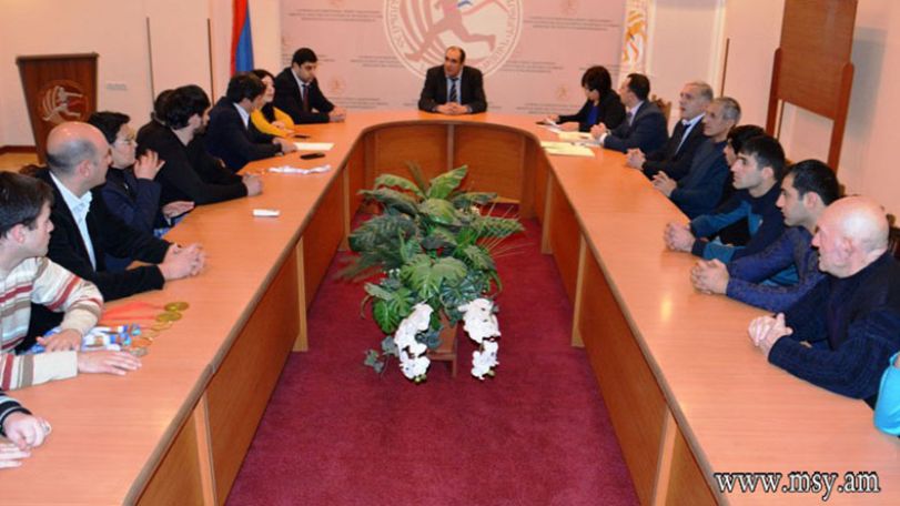 Պարգևներ են հանձնվել լավագույն մարզական արդյունքներ գրանցած հաշմանդամ մարզիկներին