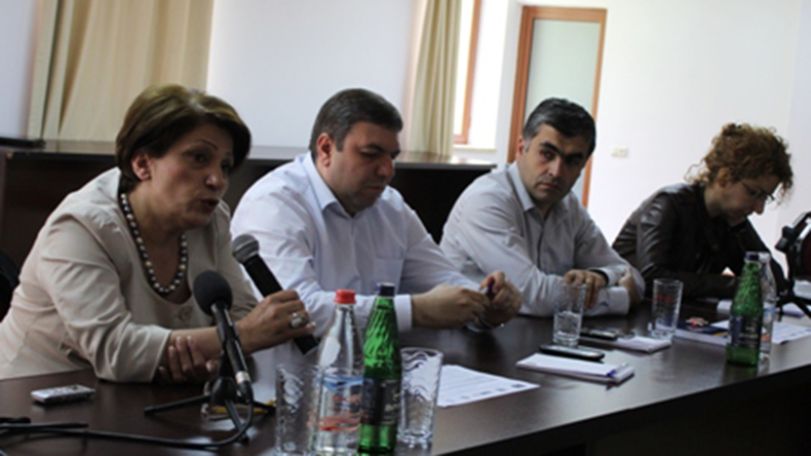 Hayk Khemchyan points out certain gaps hindering implementation of the Convention on the Rights of the Child in Armenia