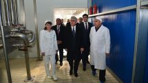 Президент Армении Серж Саргсян присутствовал на открытии нового завода компании «Джермук групп»