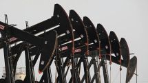 Мировые цены на нефть в понедельник растут