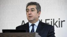 Эксперты: Еле «держащуюся на ногах» экономику Азербайджана ждет полный коллапс, в 2017г. спад ускорится еще больше