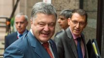 На корпоративе у президента Украины Петра Порошенко депутаты устроили «две шикарные драки»