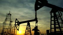 Цены на нефть перешли к снижению в понедельник