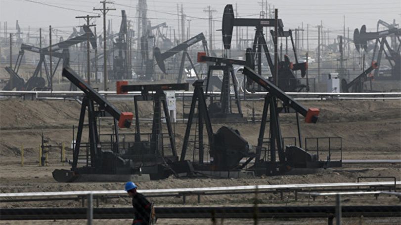 Мировые цены на нефть в среду растут