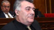 «Մինչև դա չլինի...». Եռյակը պայմաններ է դնում իշխանության առջև