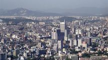 Samsung boss questioned in South Korea corruption probe