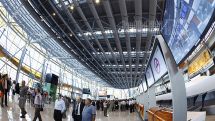 Zvartnots Airport sees increase in passenger flow for 2016