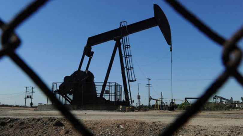 Мировые цены на нефть сдержанно растут в ходе торгов в среду
