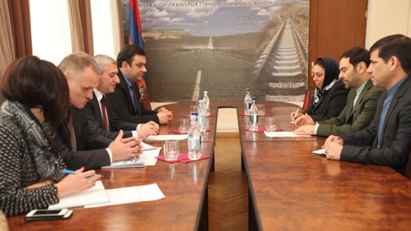 Benefits of the multimodal transport of goods presented to Ambassador of Iran