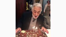 Всемирно известный оперный певец Пласидо Доминго отмечает сегодня свое 76-летие